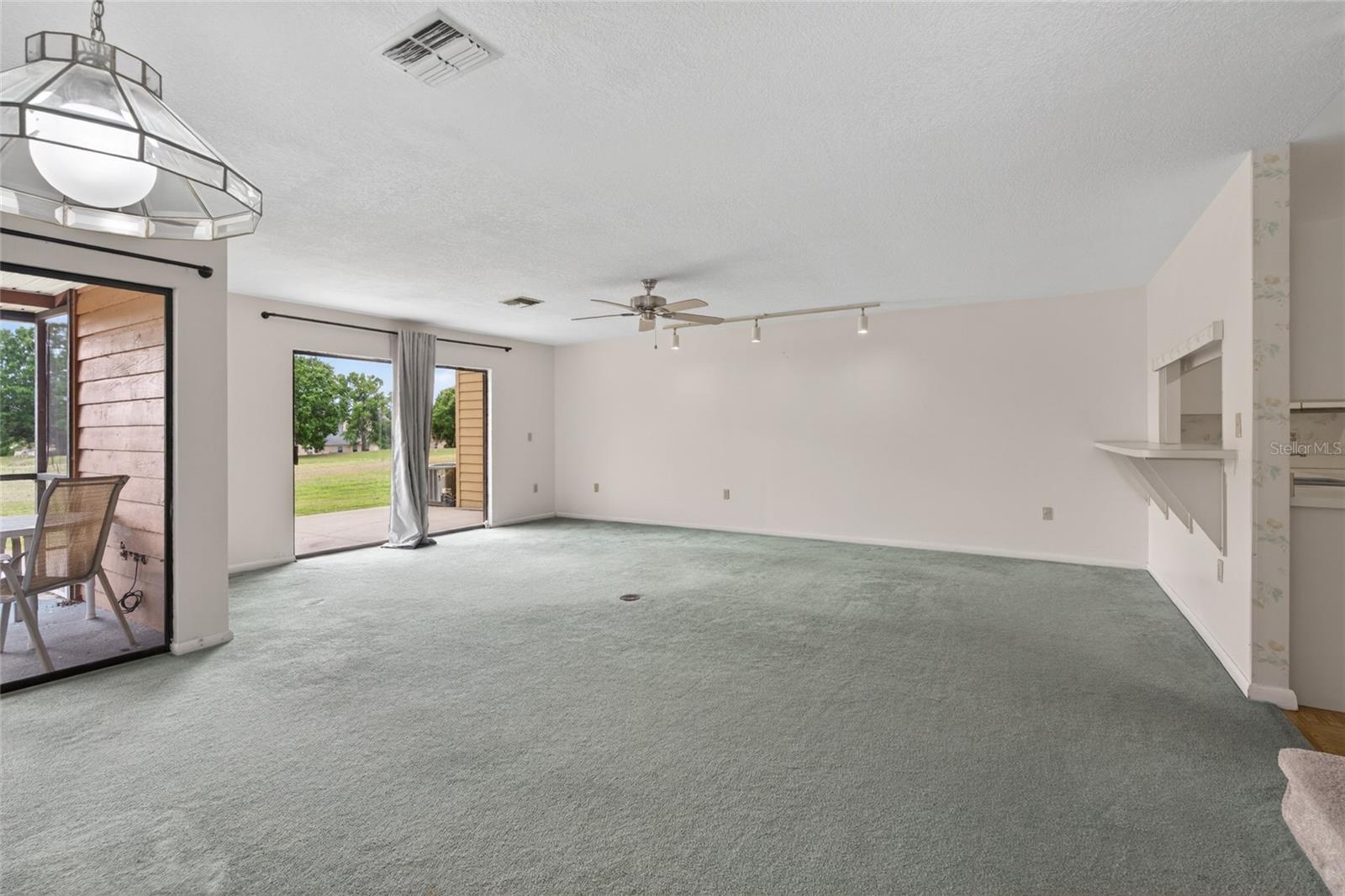707 CARPENTERS WAY #24