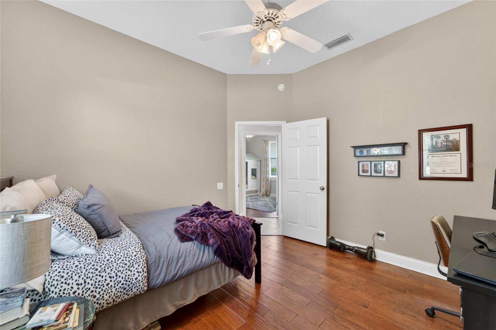 2665 HICKORY VIEW LOOP