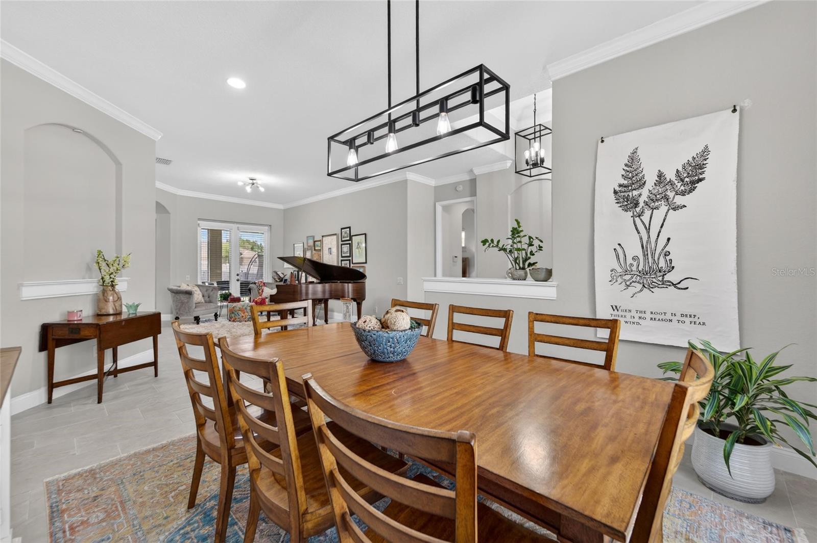 2665 HICKORY VIEW LOOP