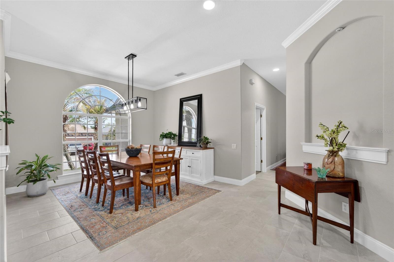 2665 HICKORY VIEW LOOP