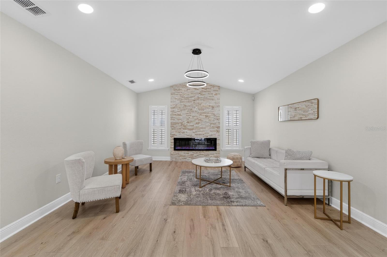 2663 BROOKSIDE BLUFF LOOP