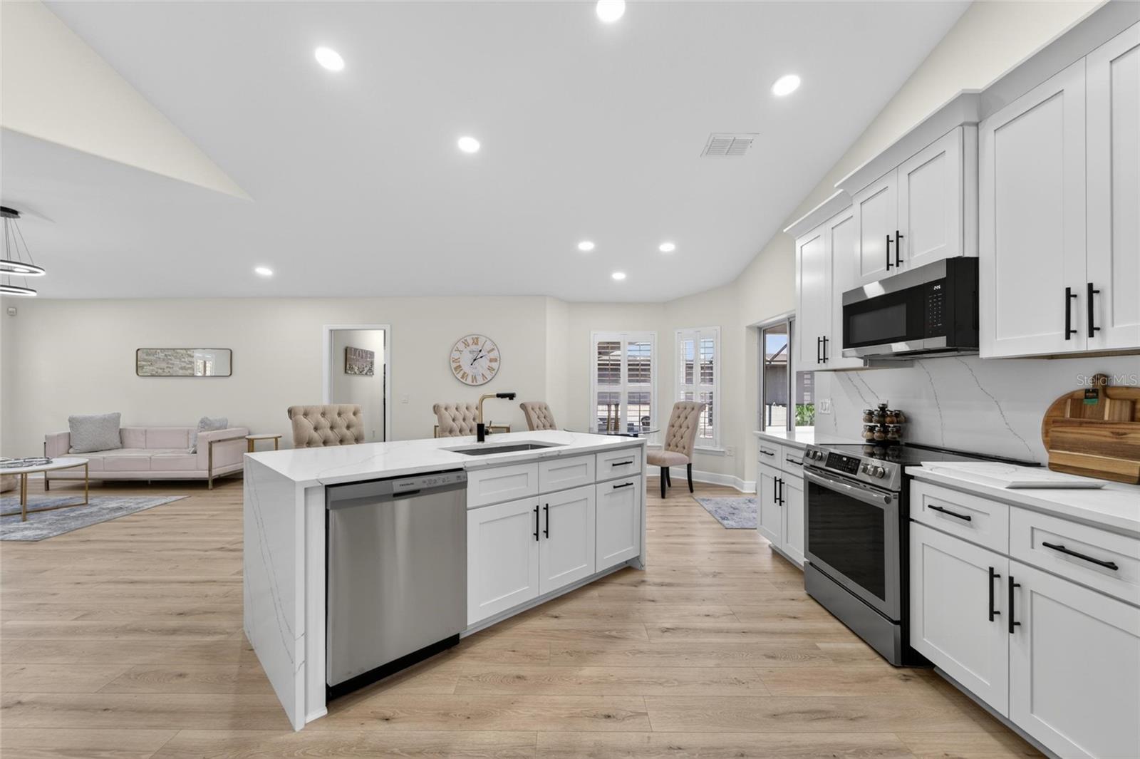 2663 BROOKSIDE BLUFF LOOP