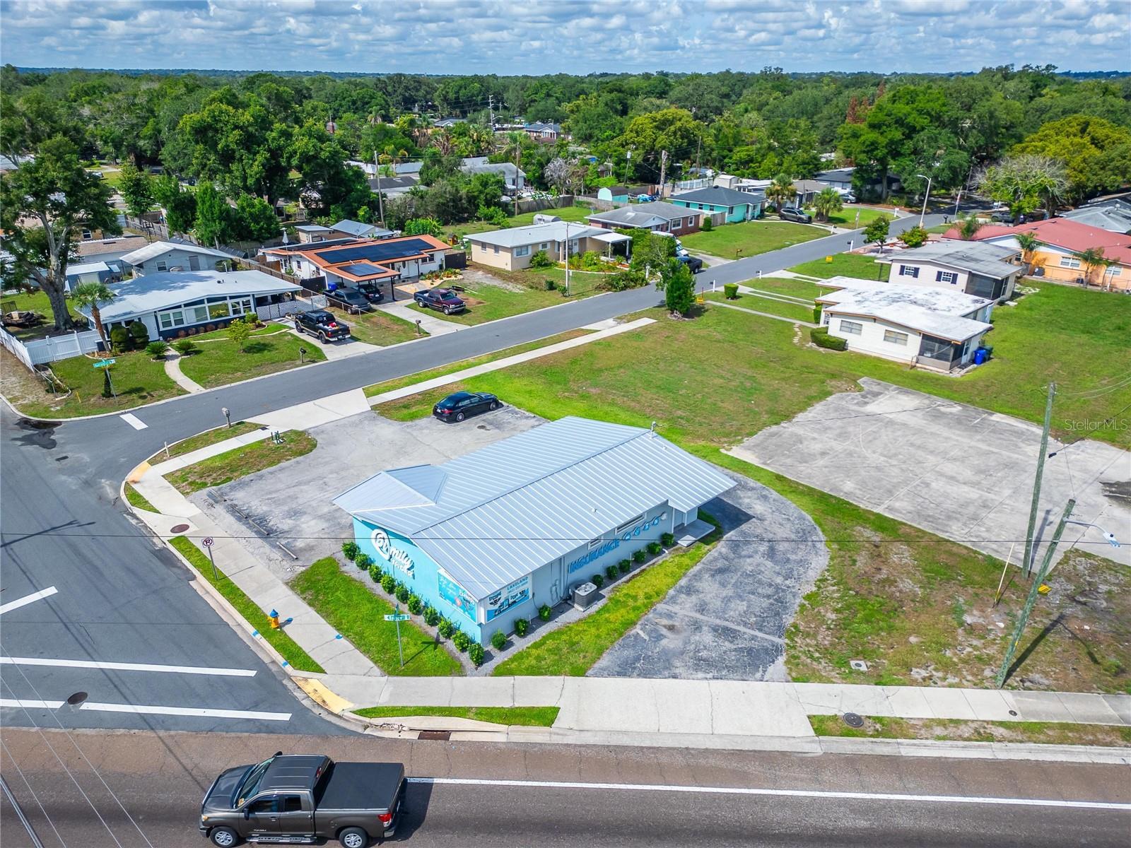 1233 BARTOW RD