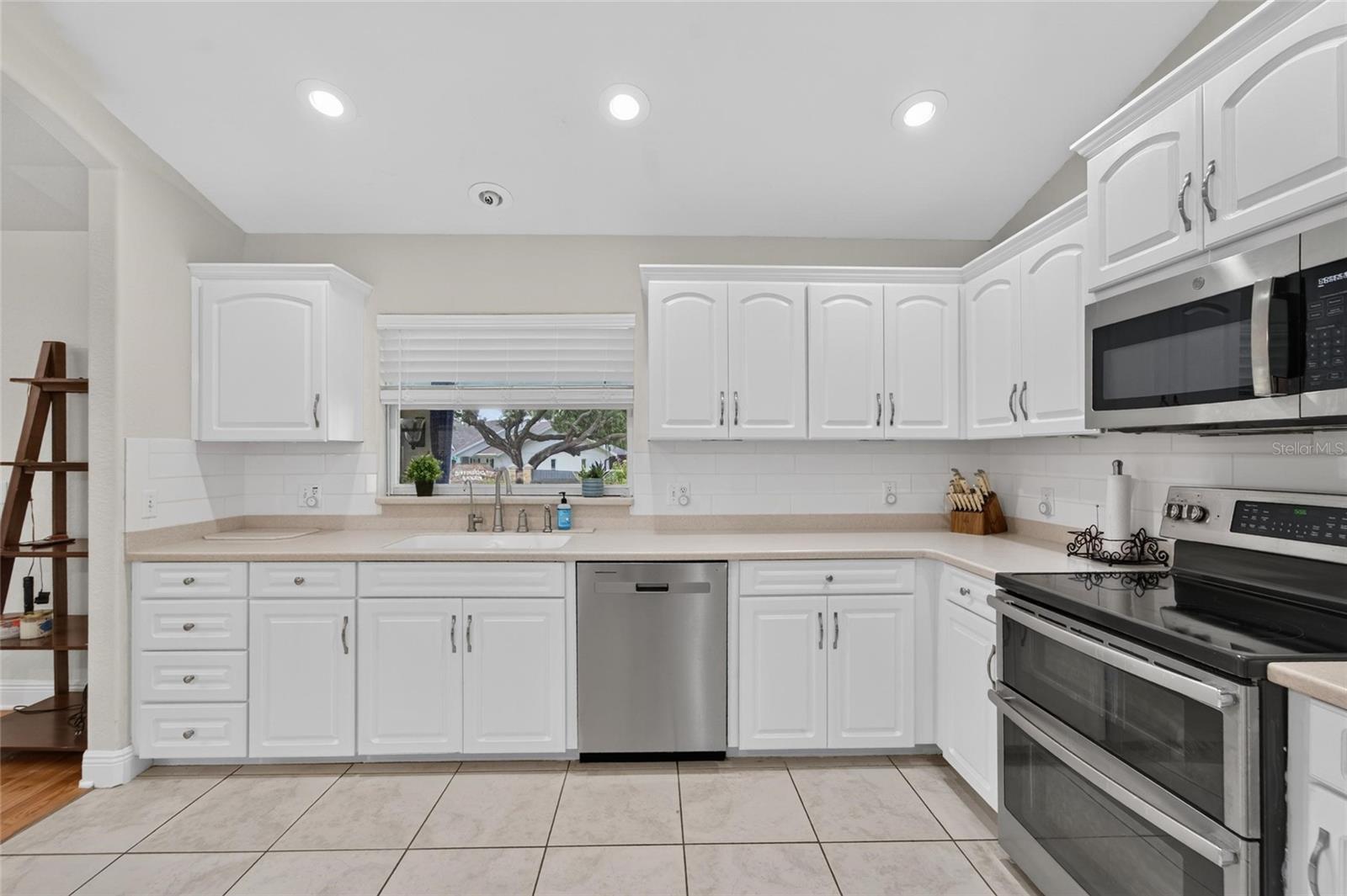 1459 WYNGATE LN