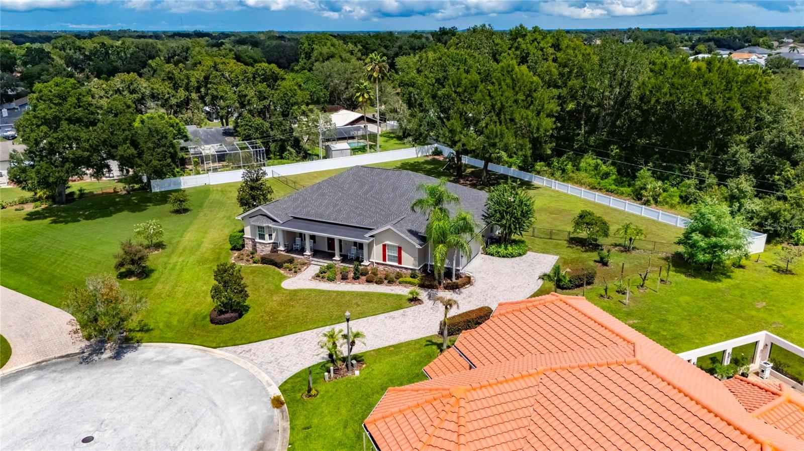 6408 WALKERS GLEN DR