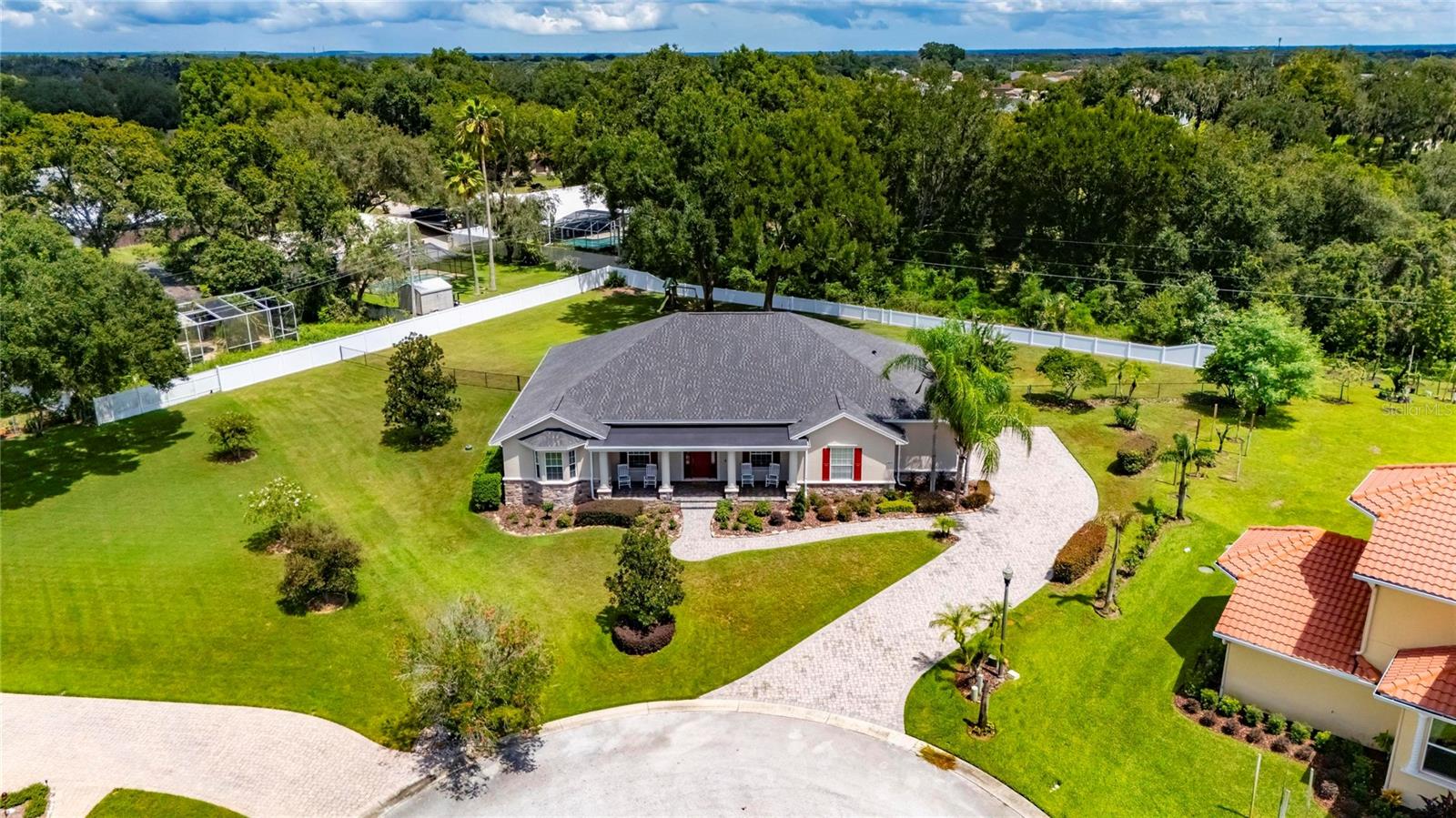 6408 WALKERS GLEN DR