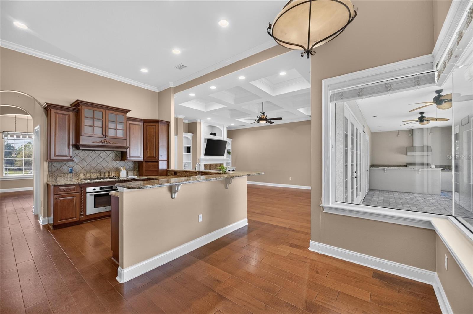 6408 WALKERS GLEN DR
