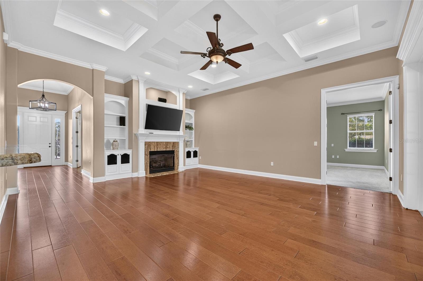 6408 WALKERS GLEN DR