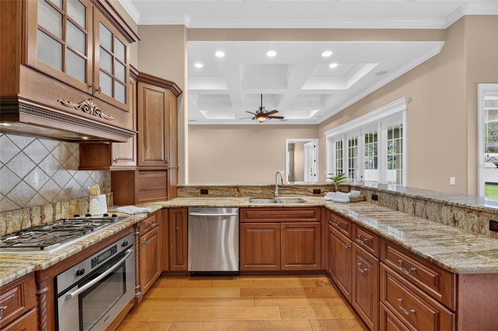 6408 WALKERS GLEN DR