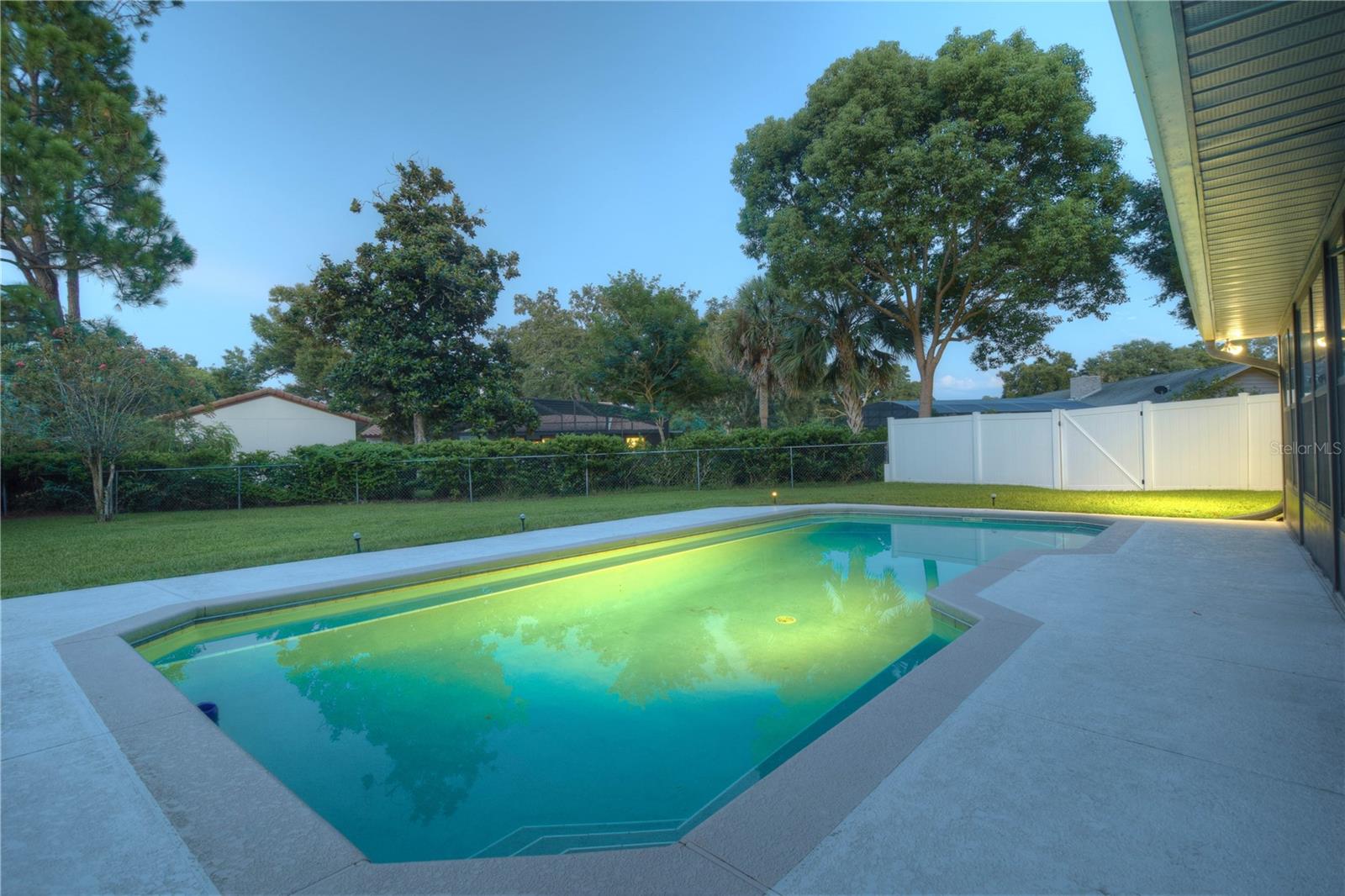 3049 WINDHAM DR