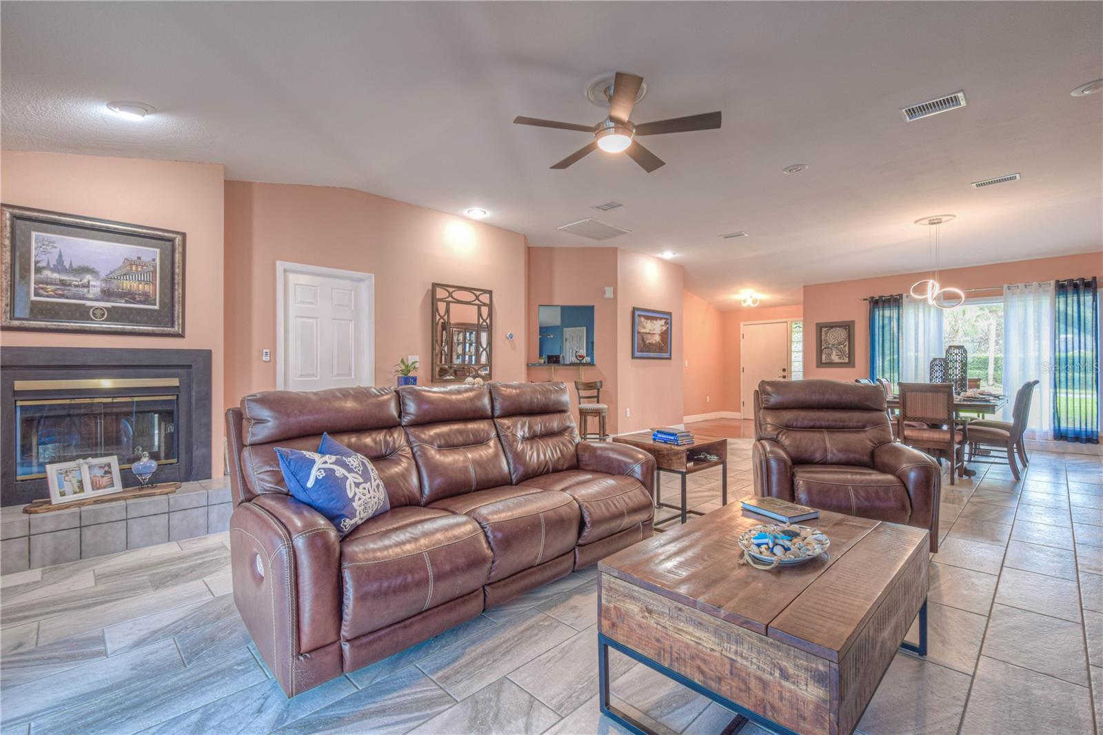 3049 WINDHAM DR