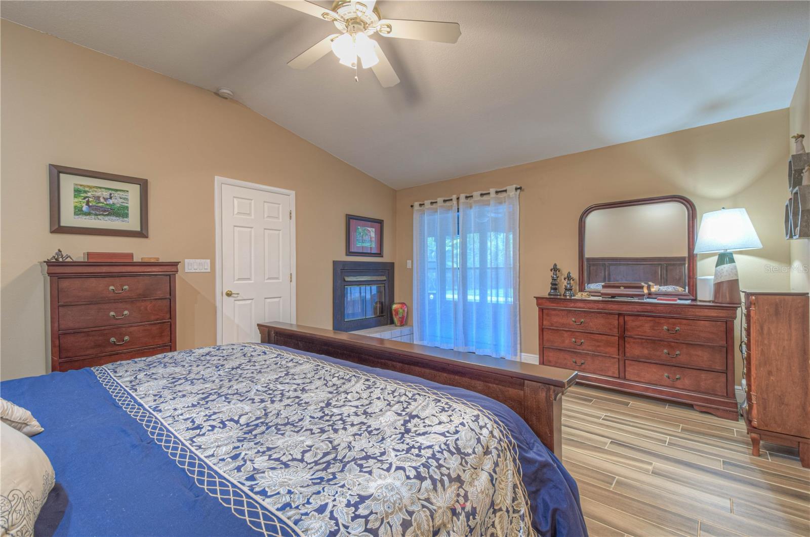 3049 WINDHAM DR