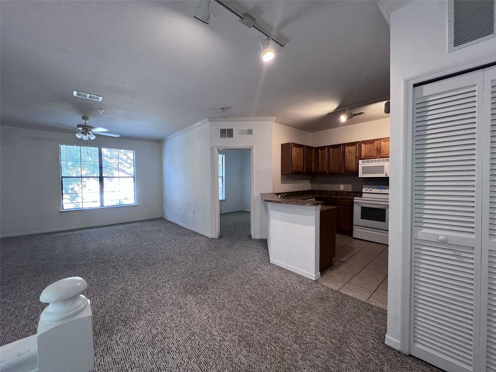 6125 METROWEST BLVD #14-109
