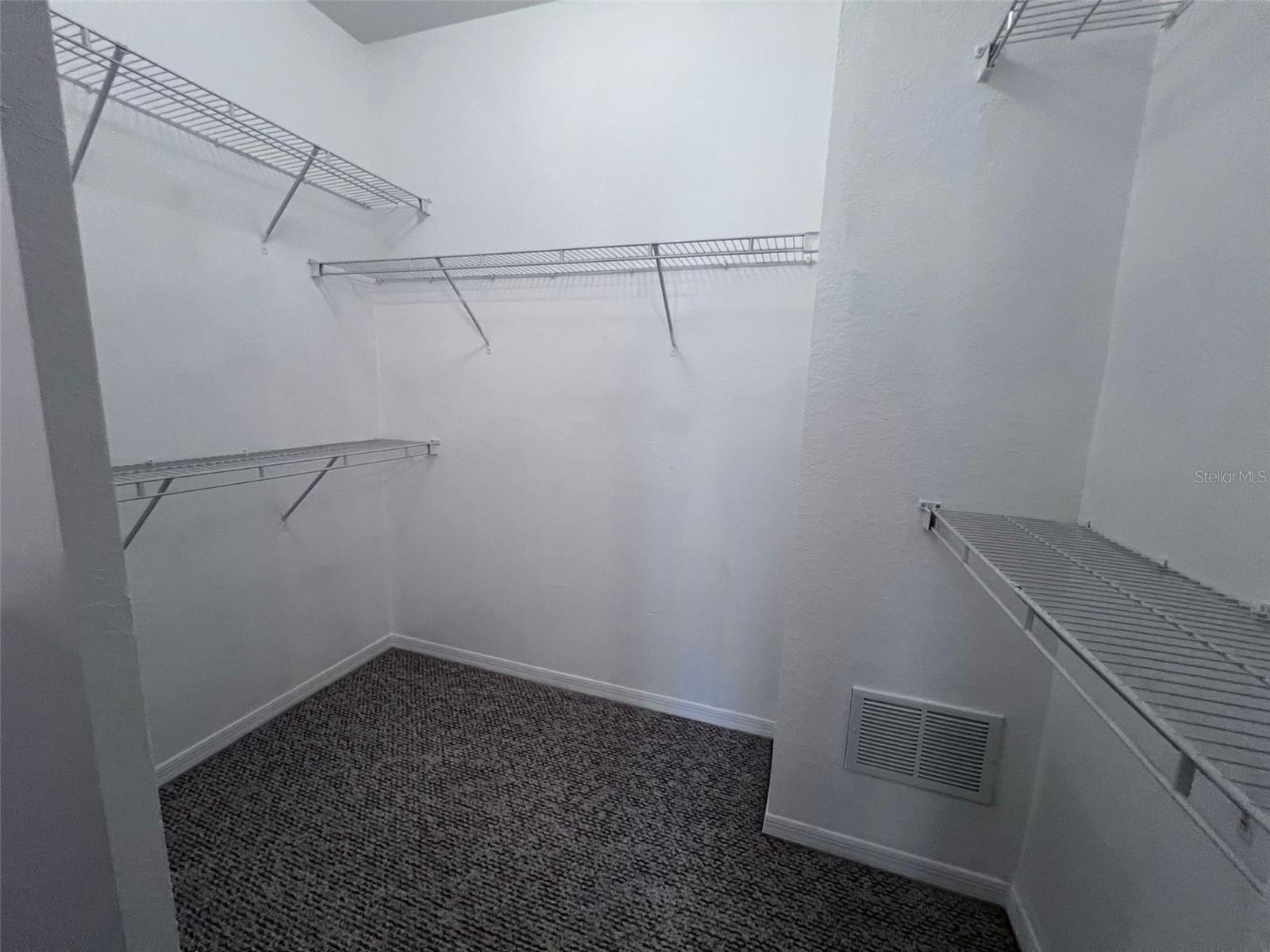 6125 METROWEST BLVD #14-109