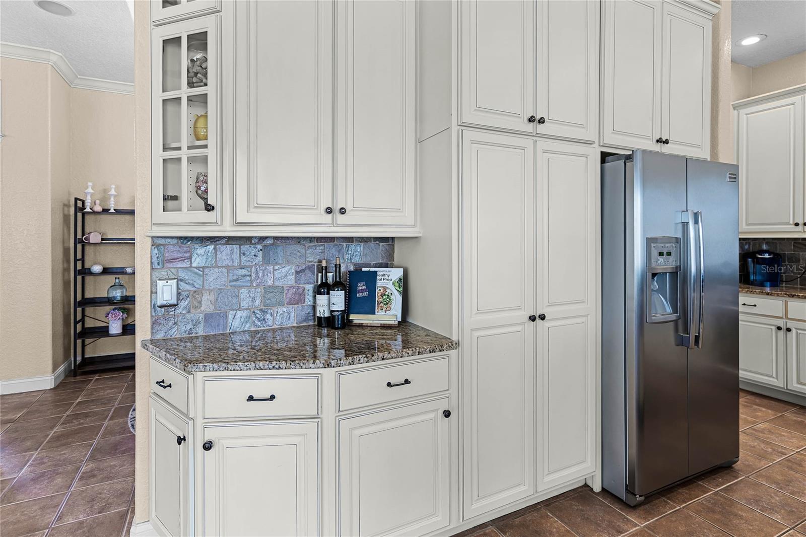 2292 CHESTERFIELD CIR