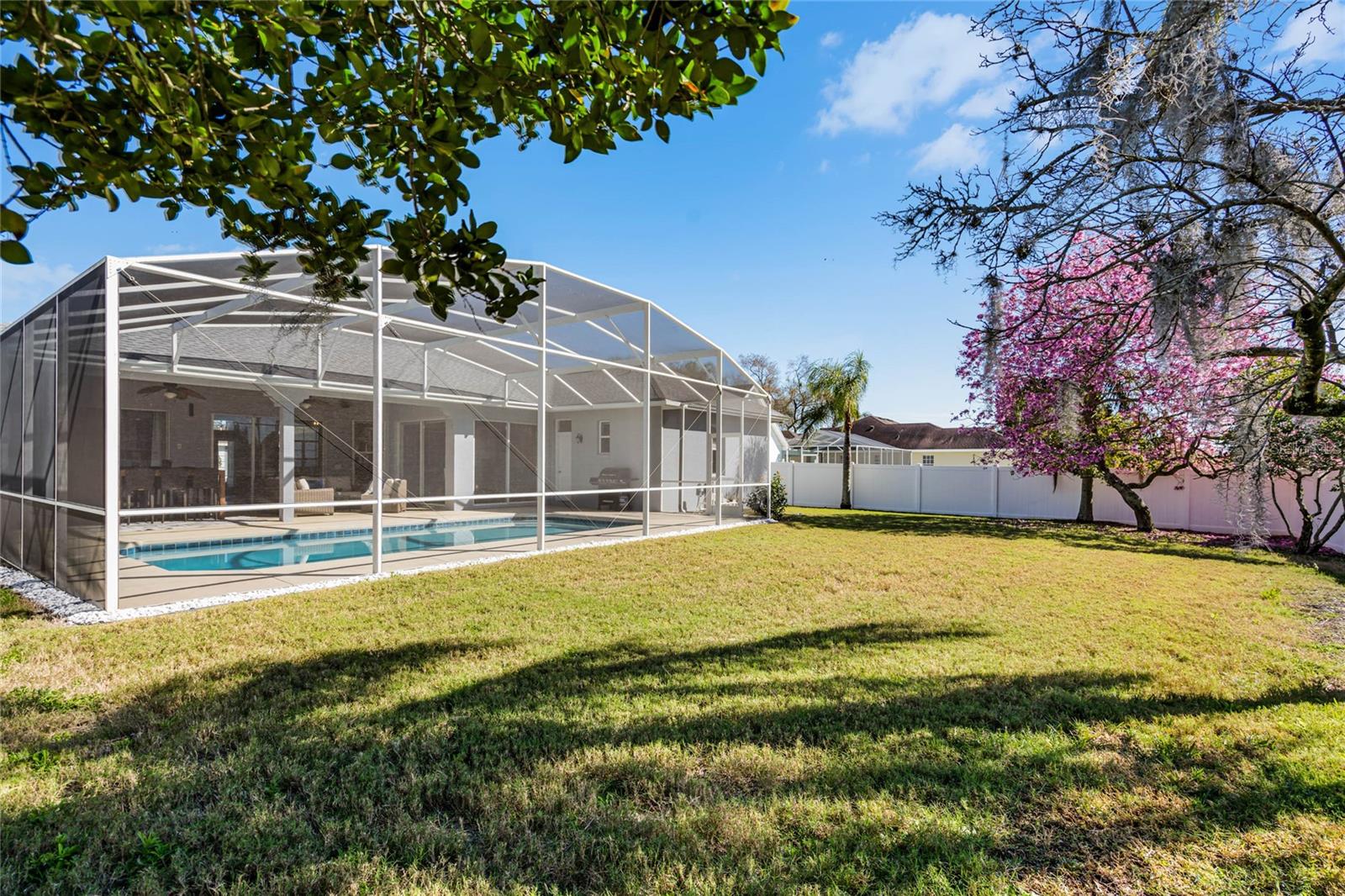 2292 CHESTERFIELD CIR