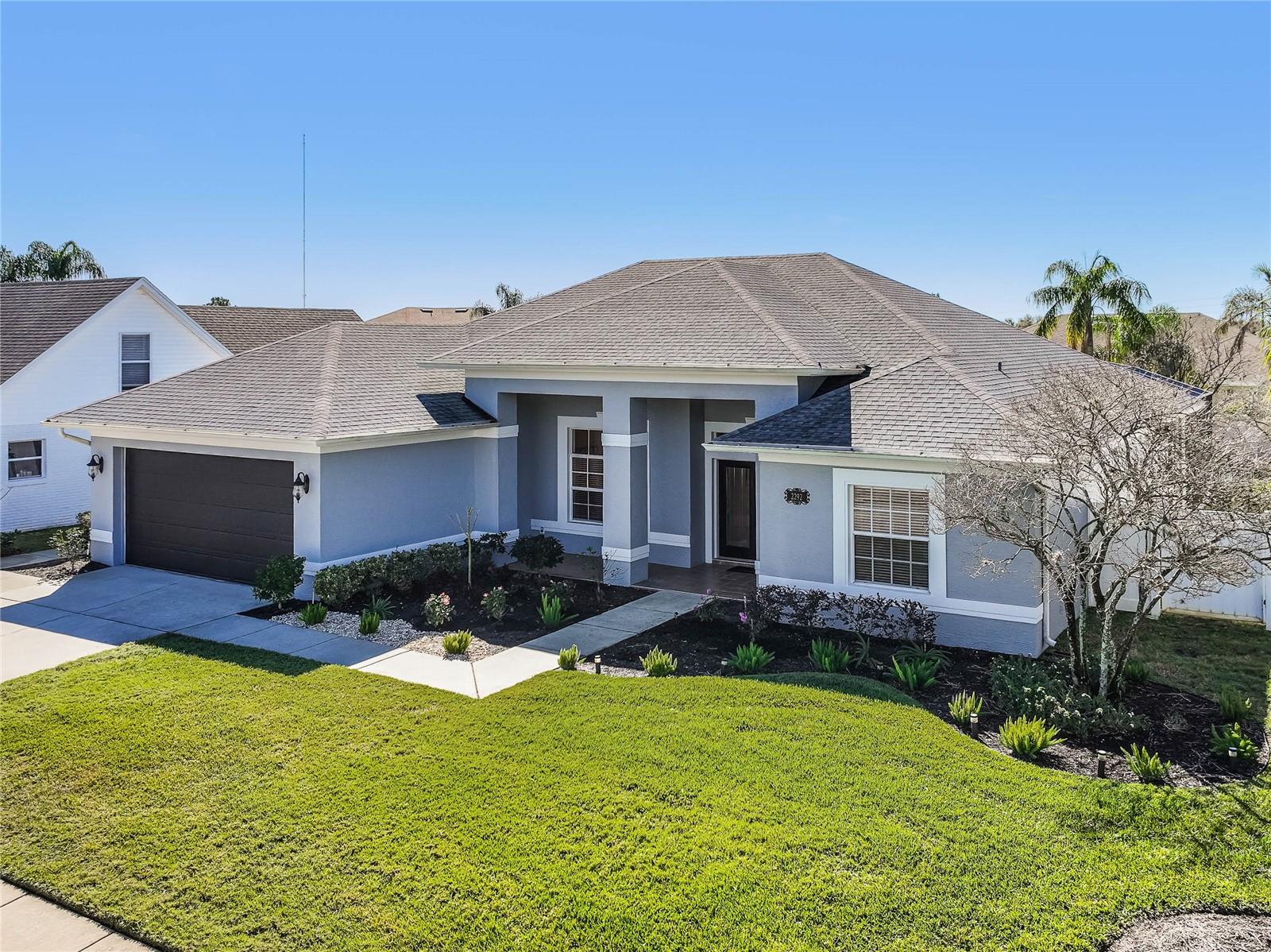 2292 CHESTERFIELD CIR