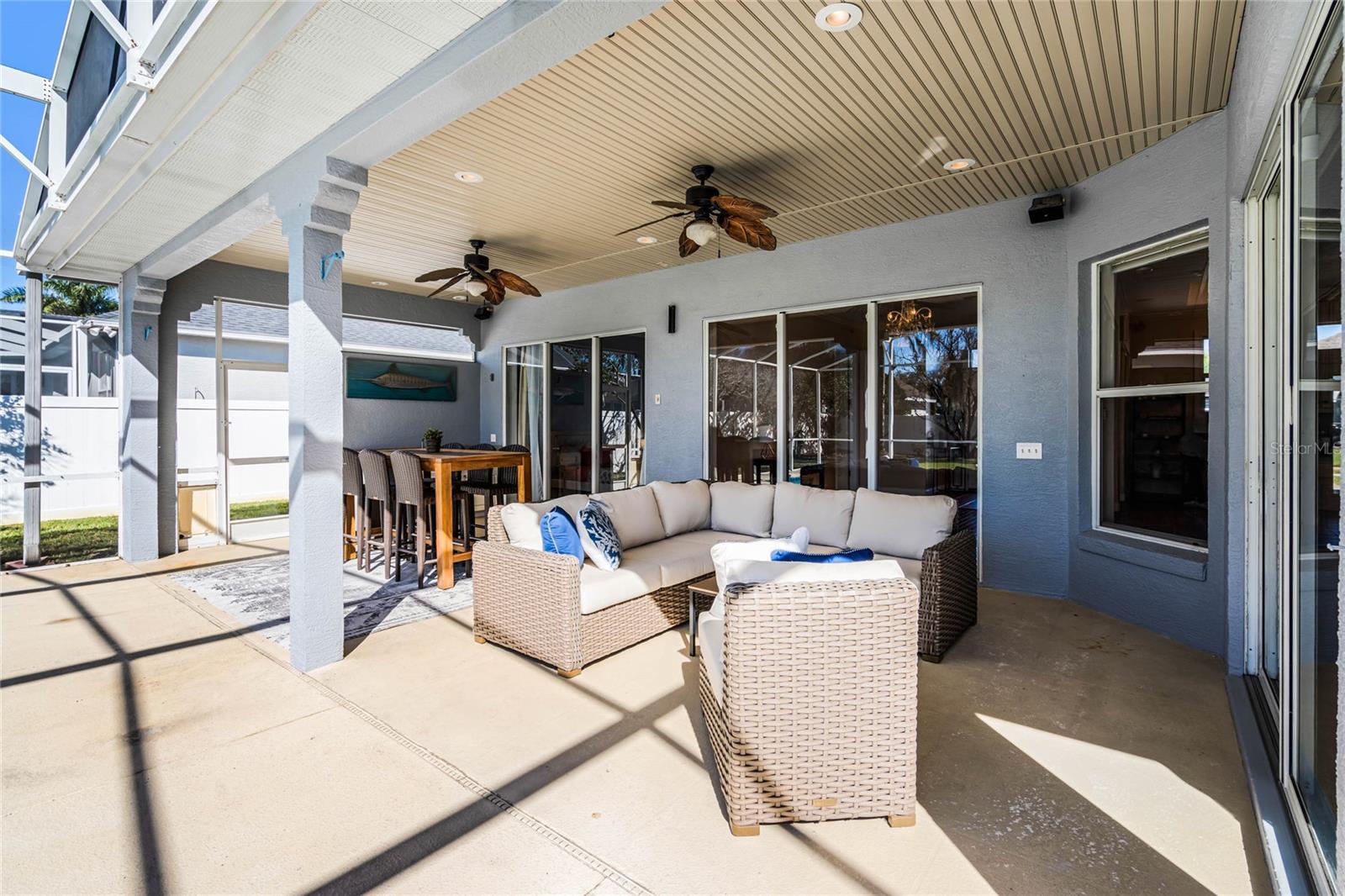 2292 CHESTERFIELD CIR