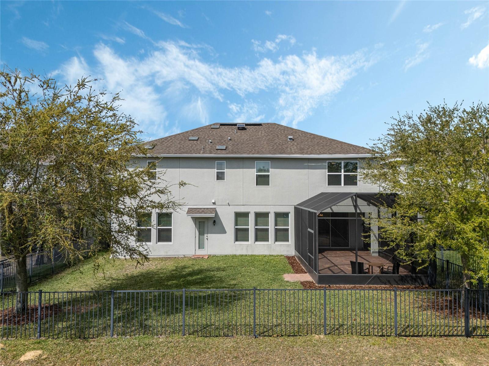 5615 MANGROVE COVE AVE