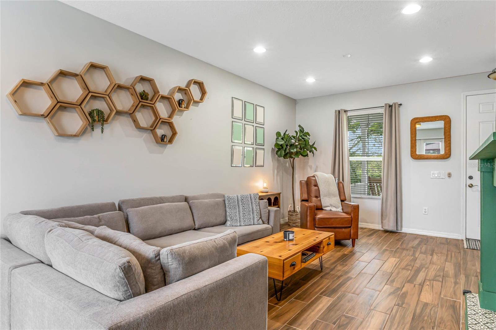 5418 KUMQUAT LOOP