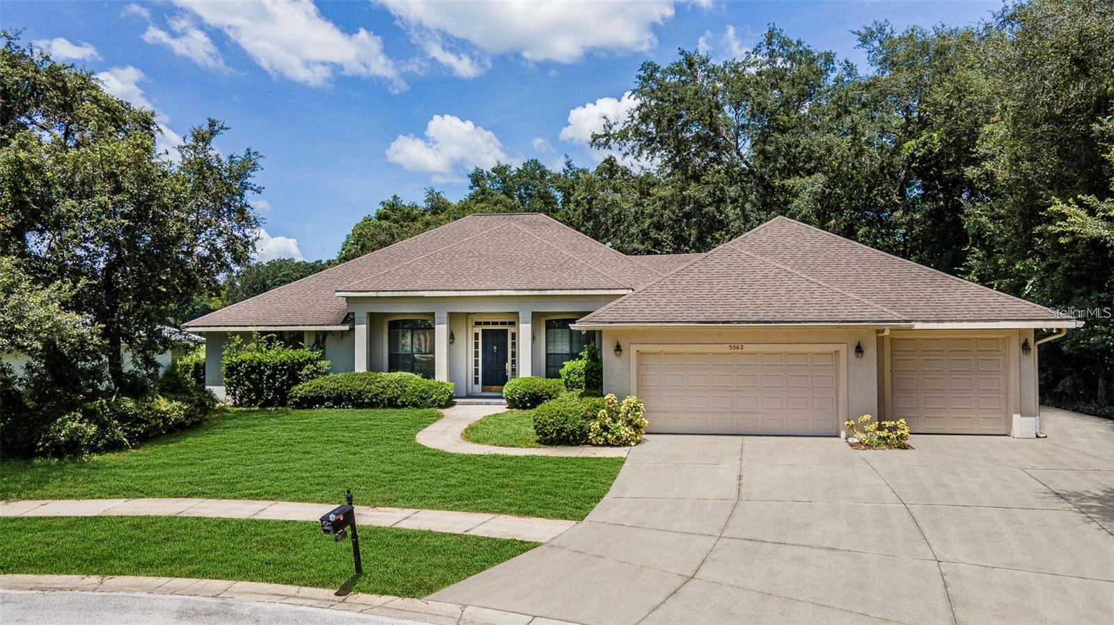 5062 GREENBRIAR TRL