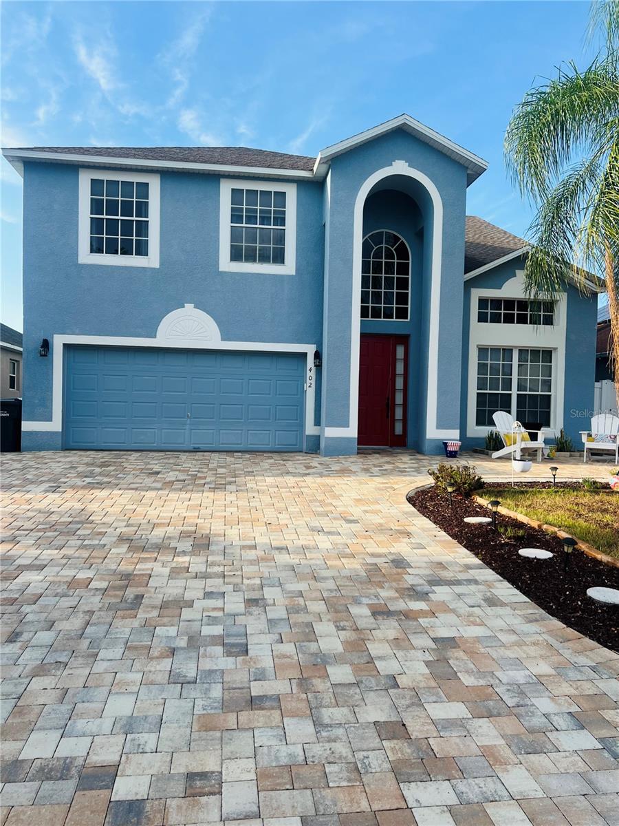 402 GRAYSTONE BLVD