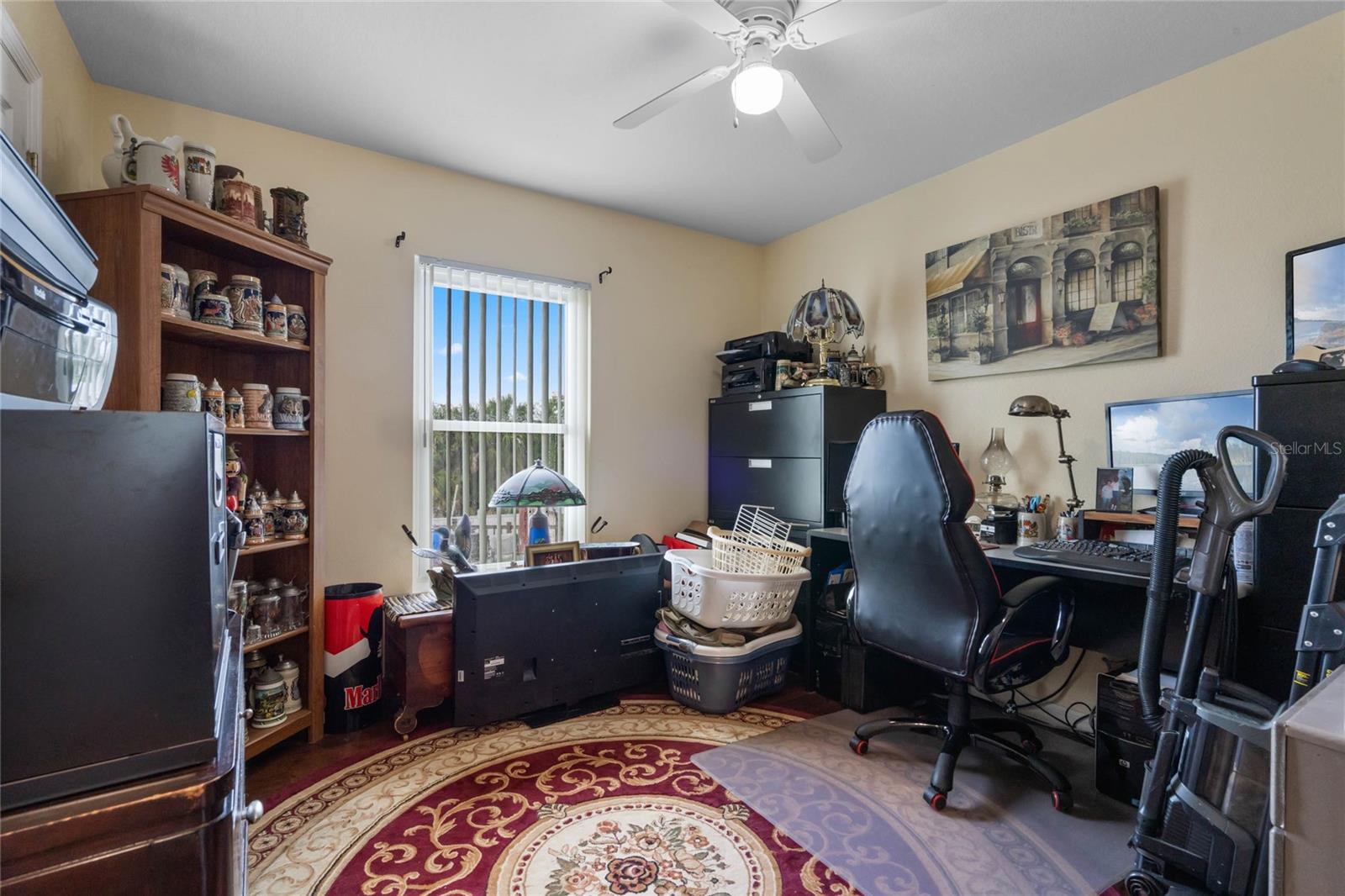 5876 ROYAL HILLS CIR