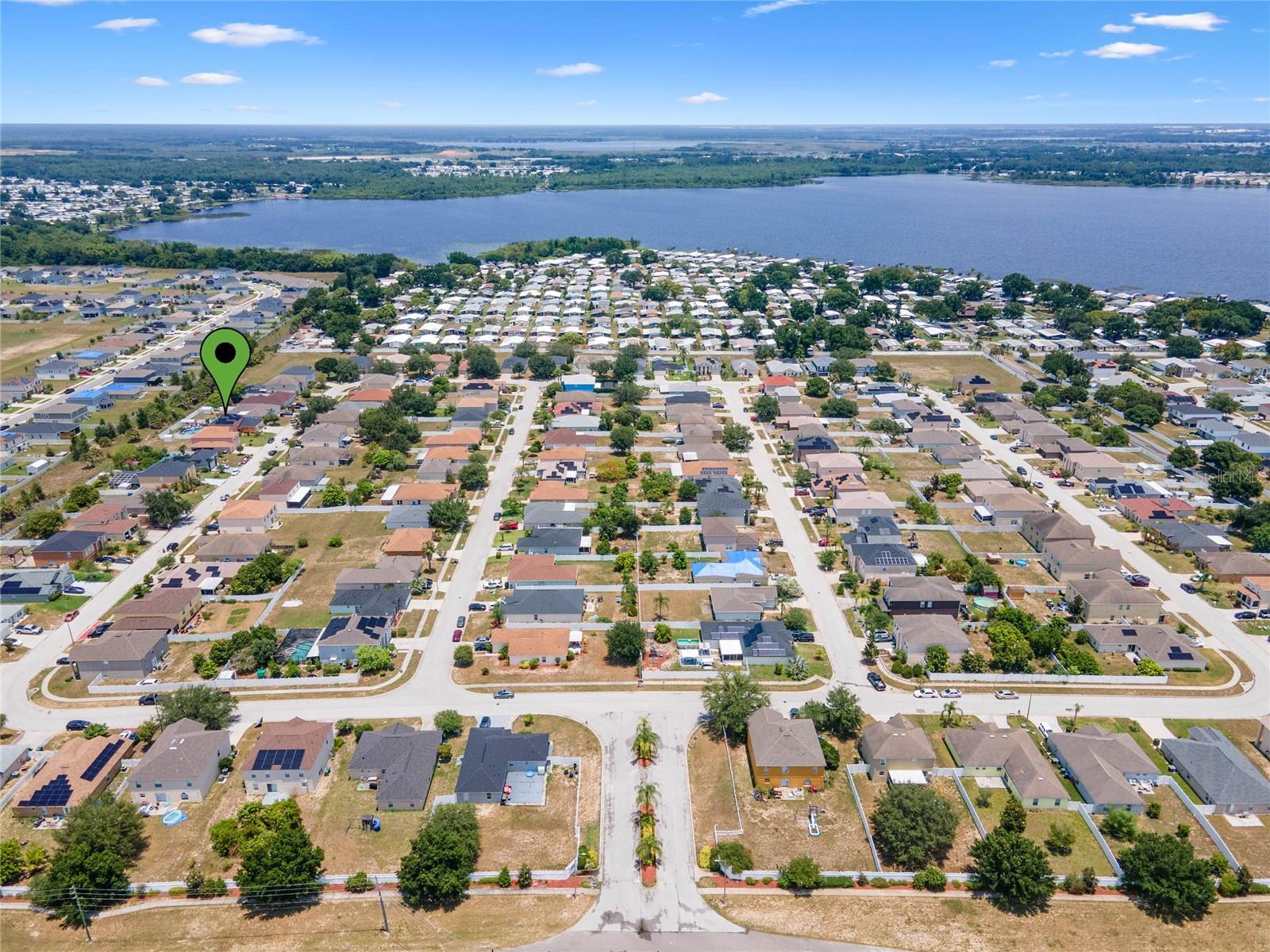 5876 ROYAL HILLS CIR