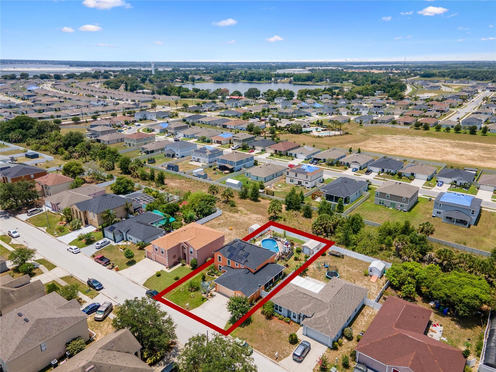 5876 ROYAL HILLS CIR