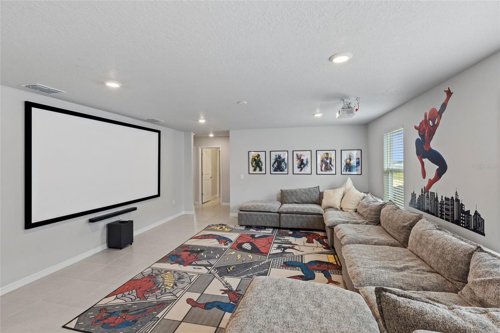 1877 SUMMER DR