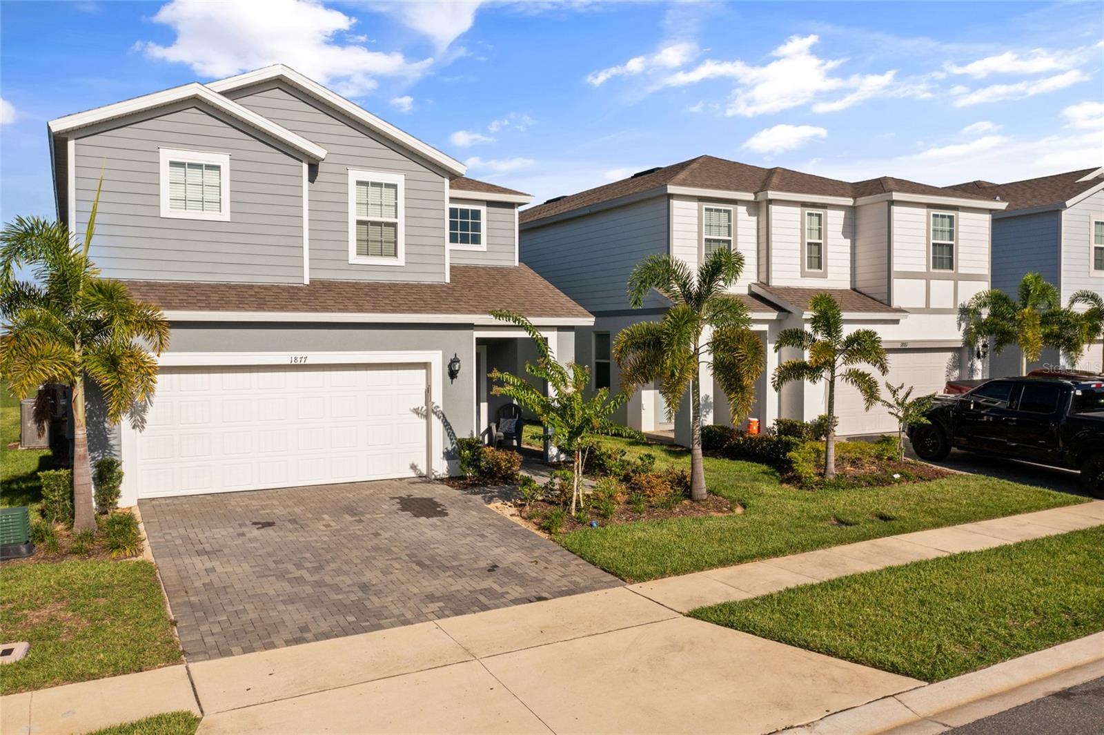 1877 SUMMER DR