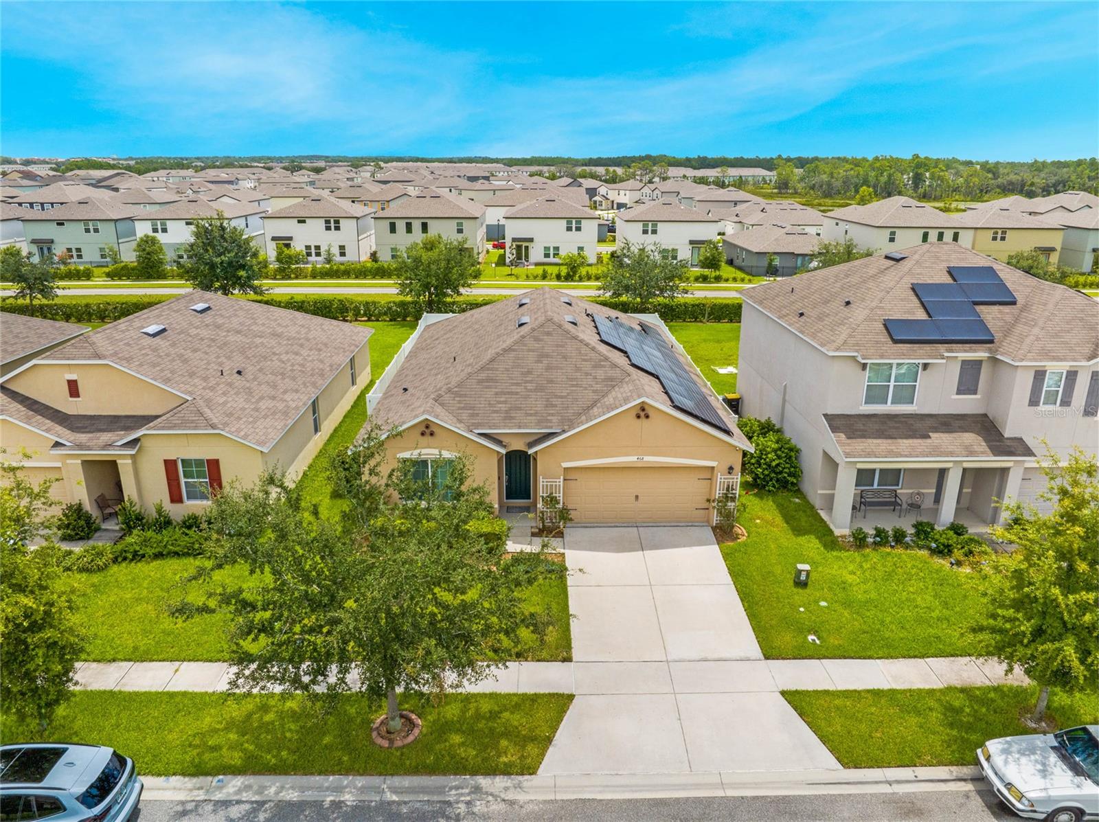468 ABERDEEN DR