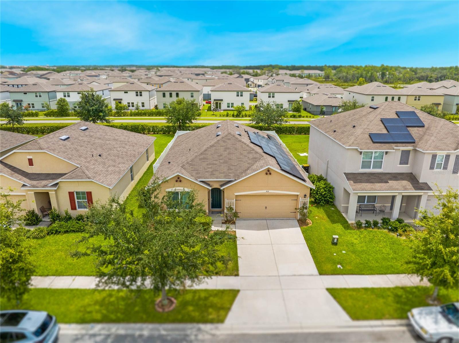 468 ABERDEEN DR