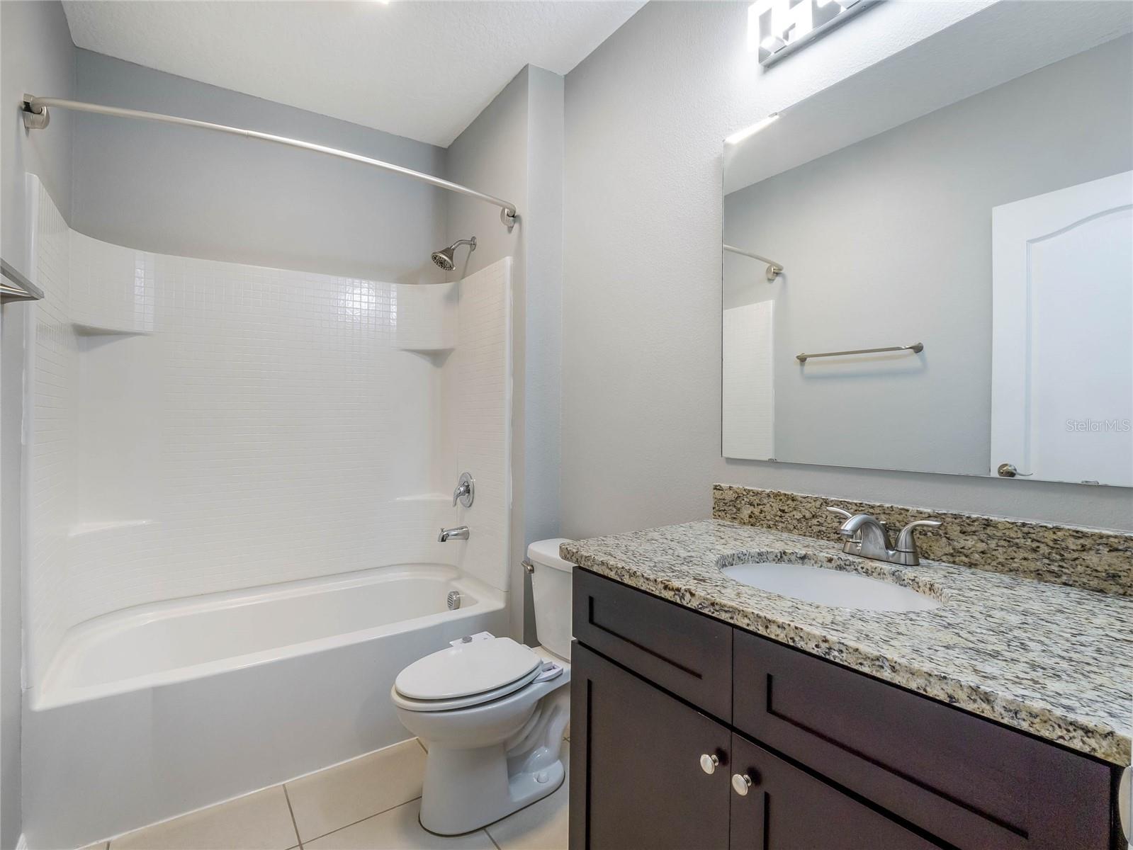 468 ABERDEEN DR