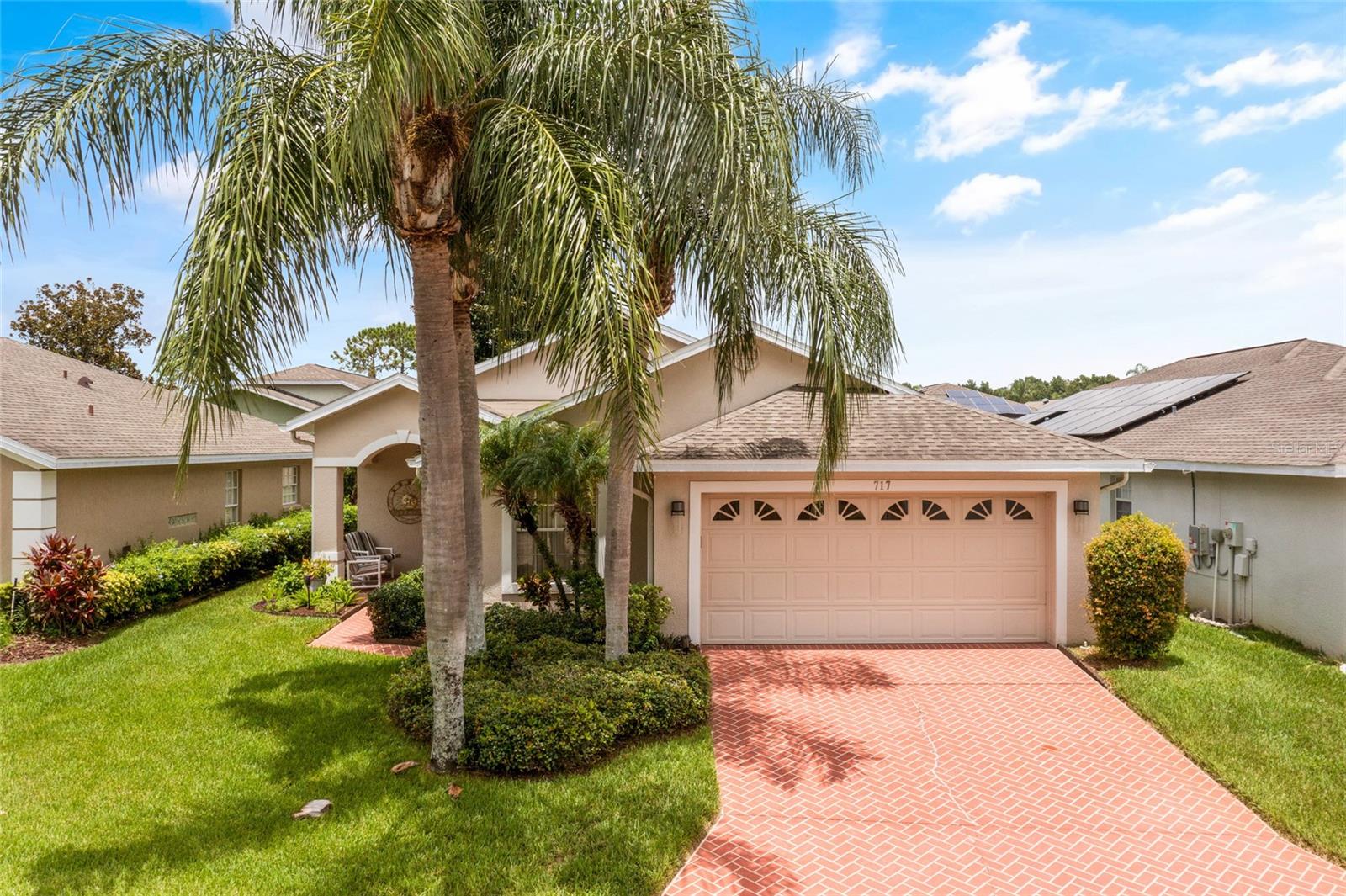 717 HIGH VISTA DR