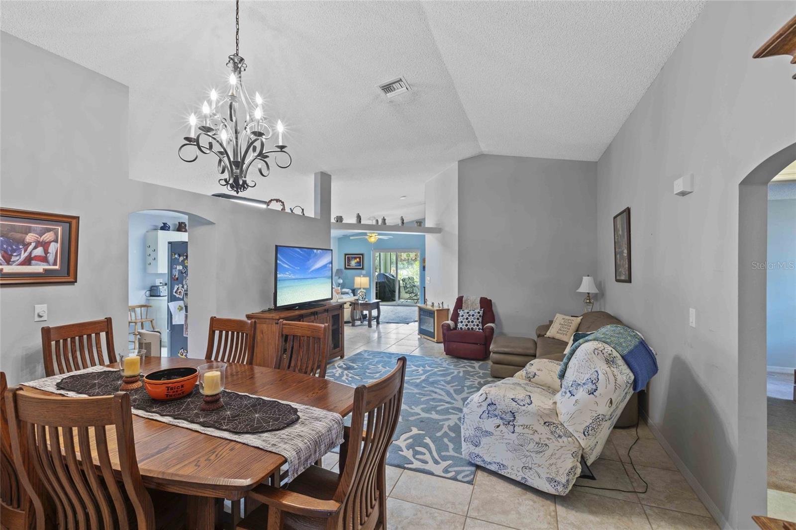 4277 MOUNT CARMEL LN