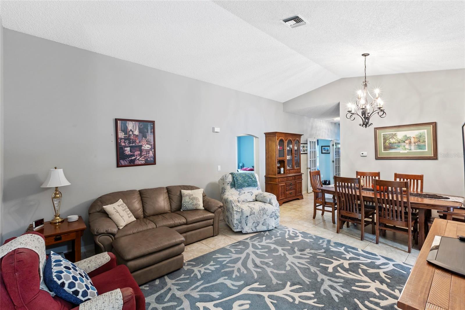 4277 MOUNT CARMEL LN