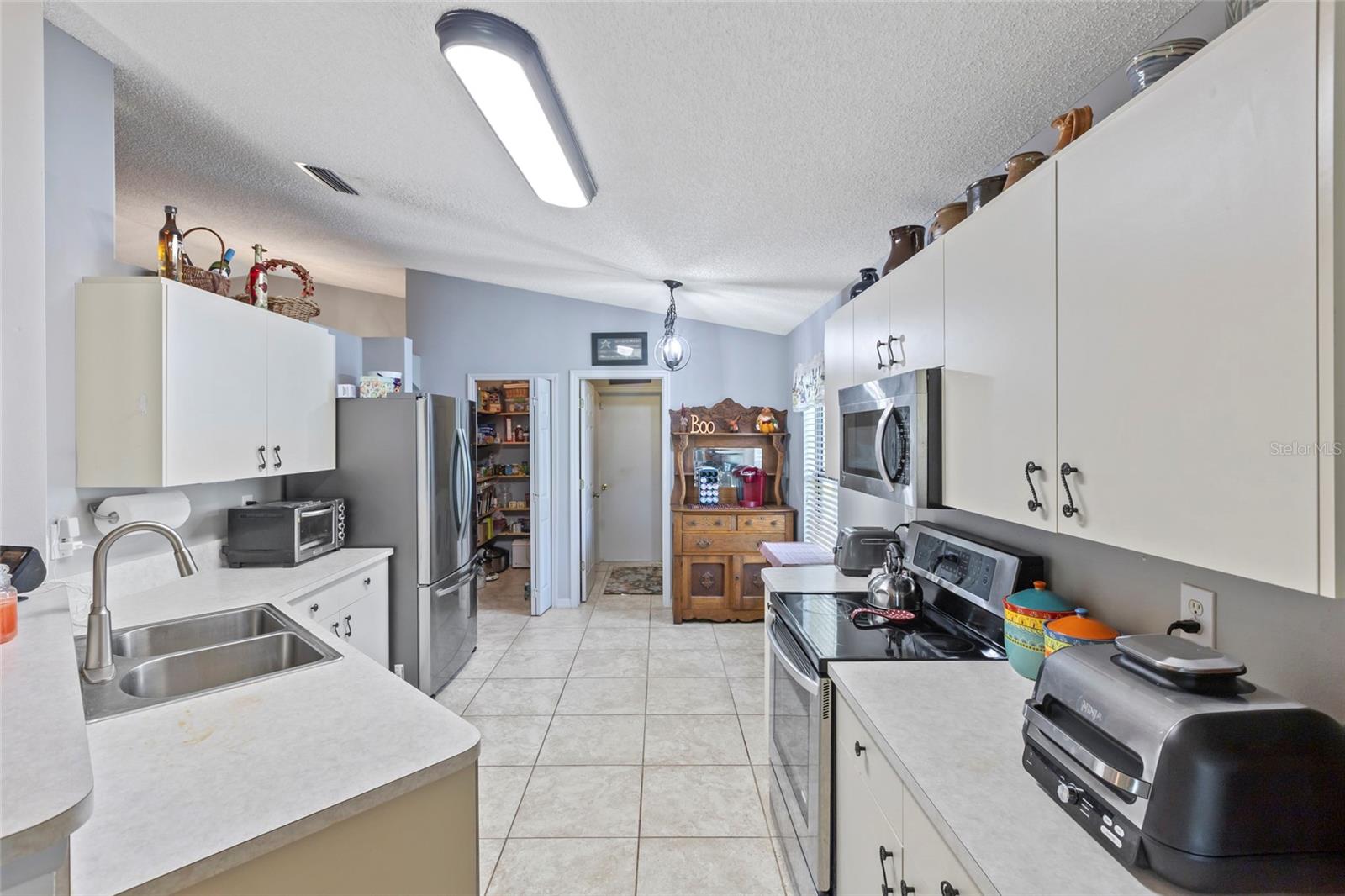 4277 MOUNT CARMEL LN
