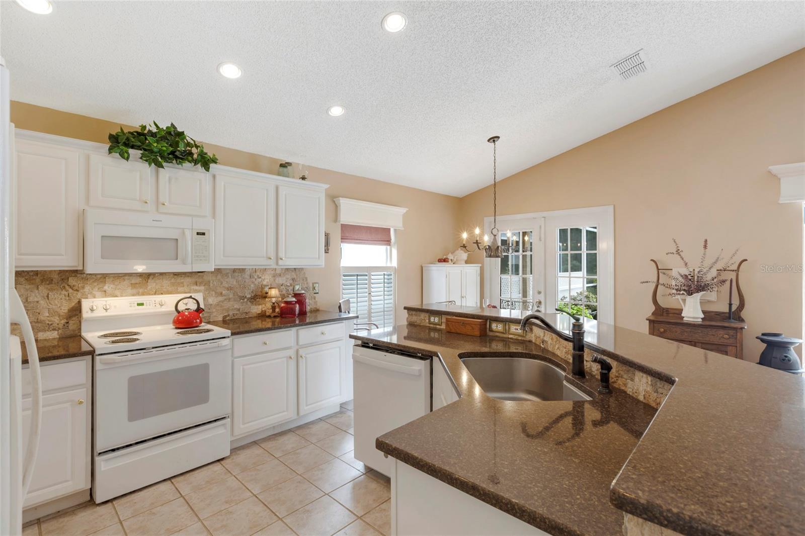 12882 ENCLAVE DR