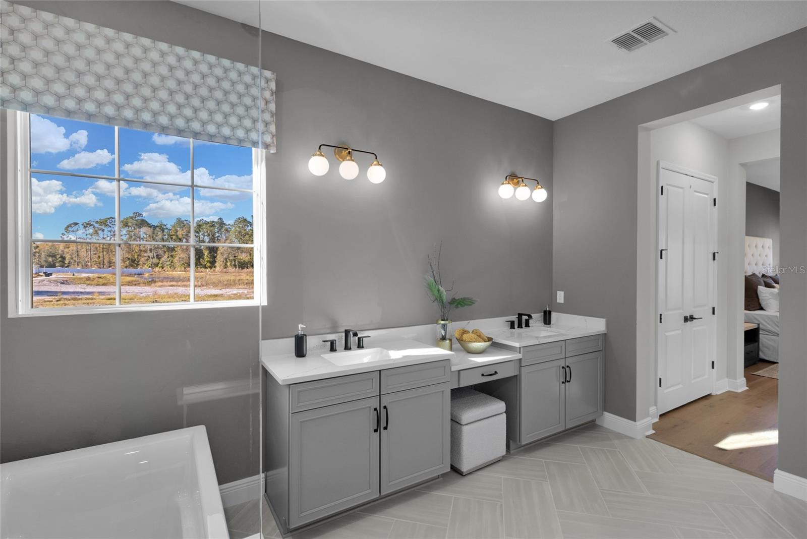 14268 CREST PALM AVE