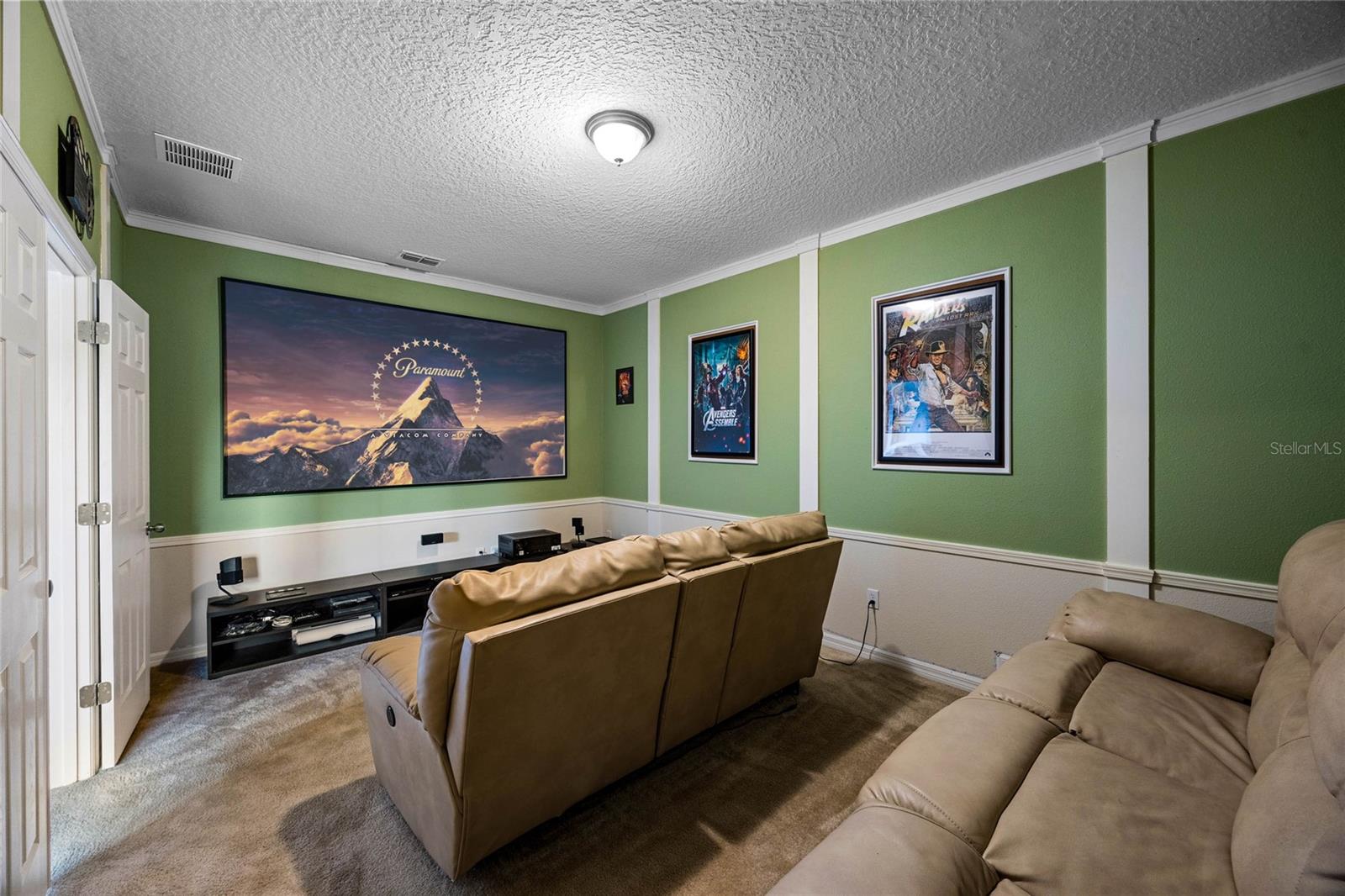 1827 PISGAH LN