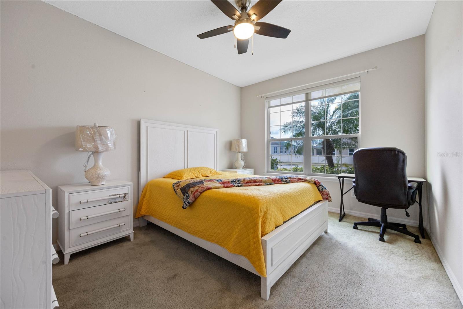 1827 PISGAH LN