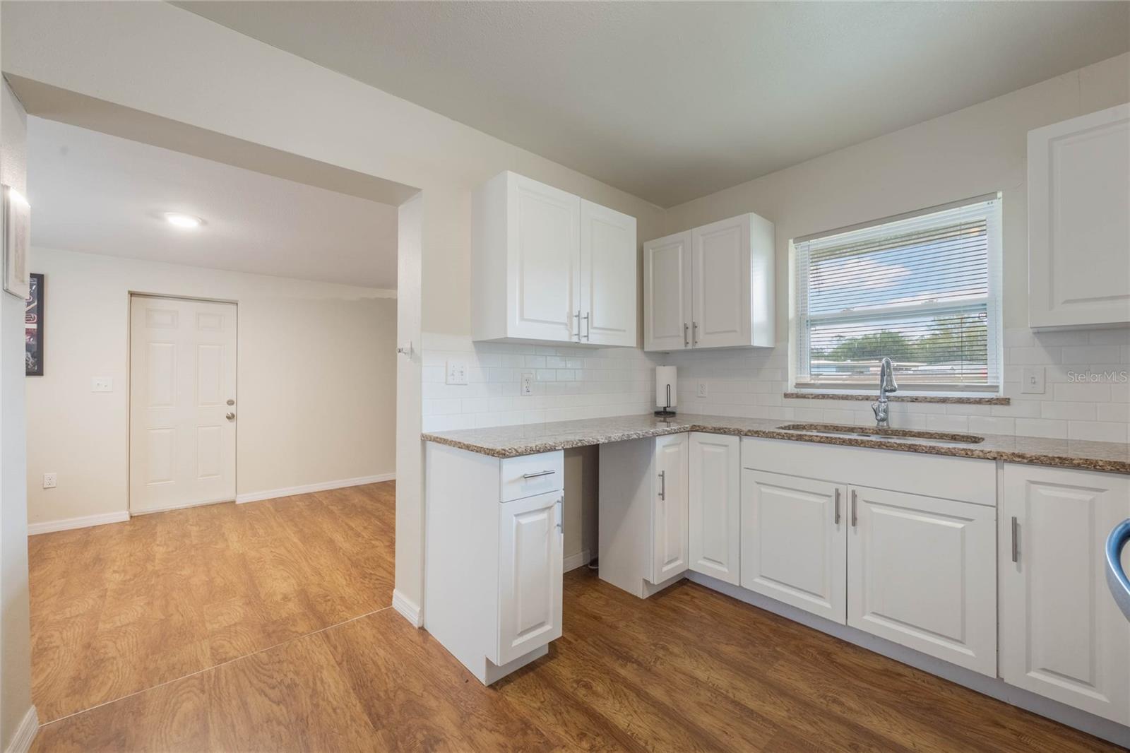 2914 SPRAGUE DR