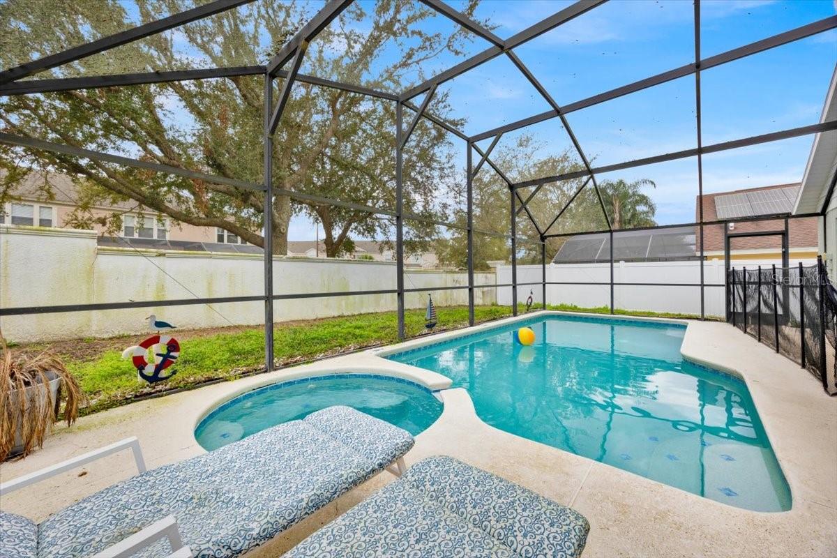 2627 ONEIDA LOOP
