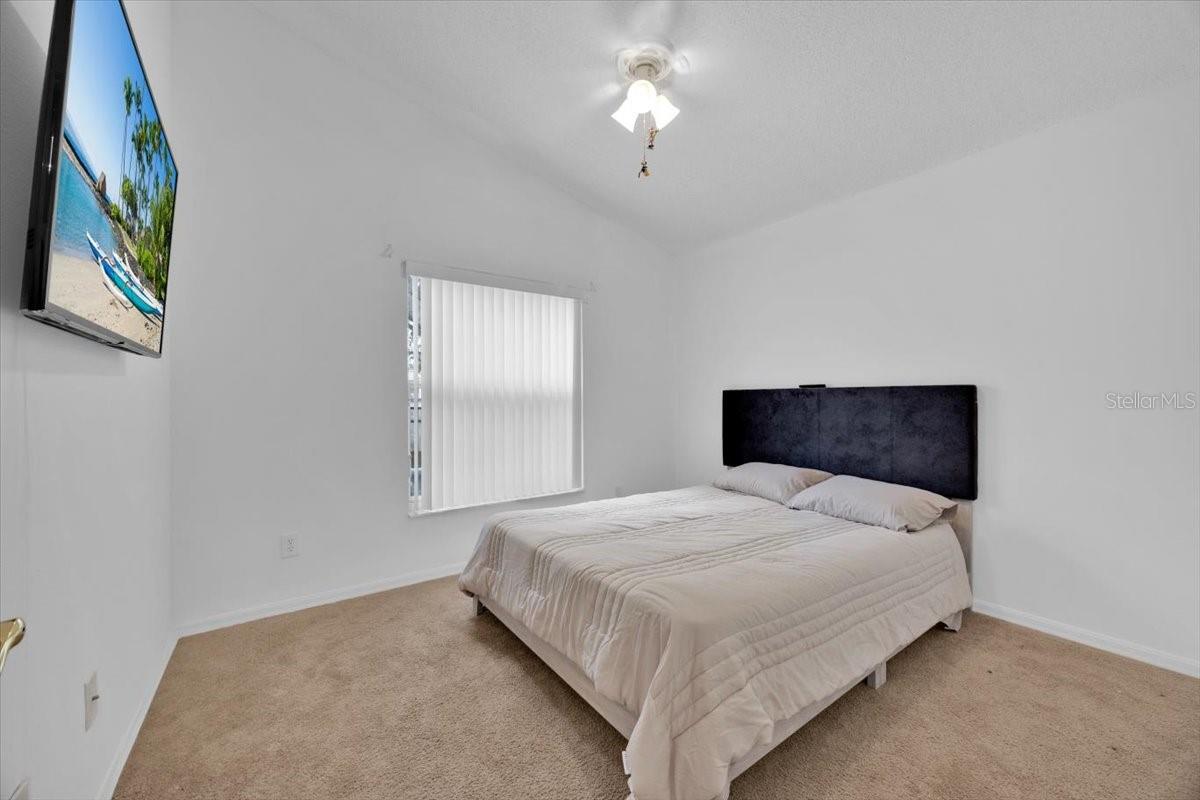 2627 ONEIDA LOOP