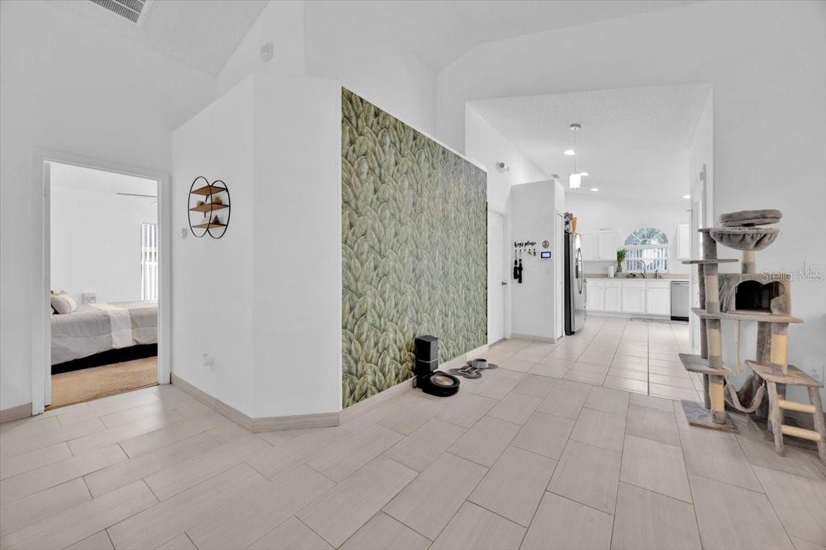 2627 ONEIDA LOOP