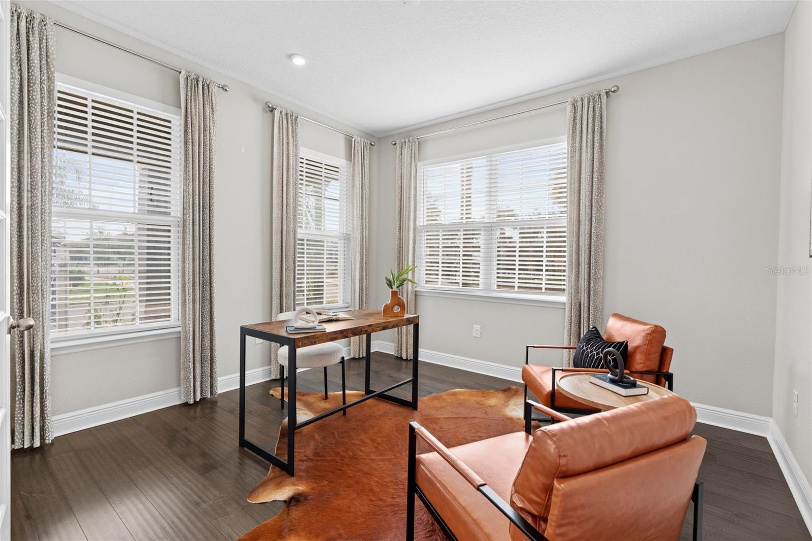 5994 PAINTED LEAF DR