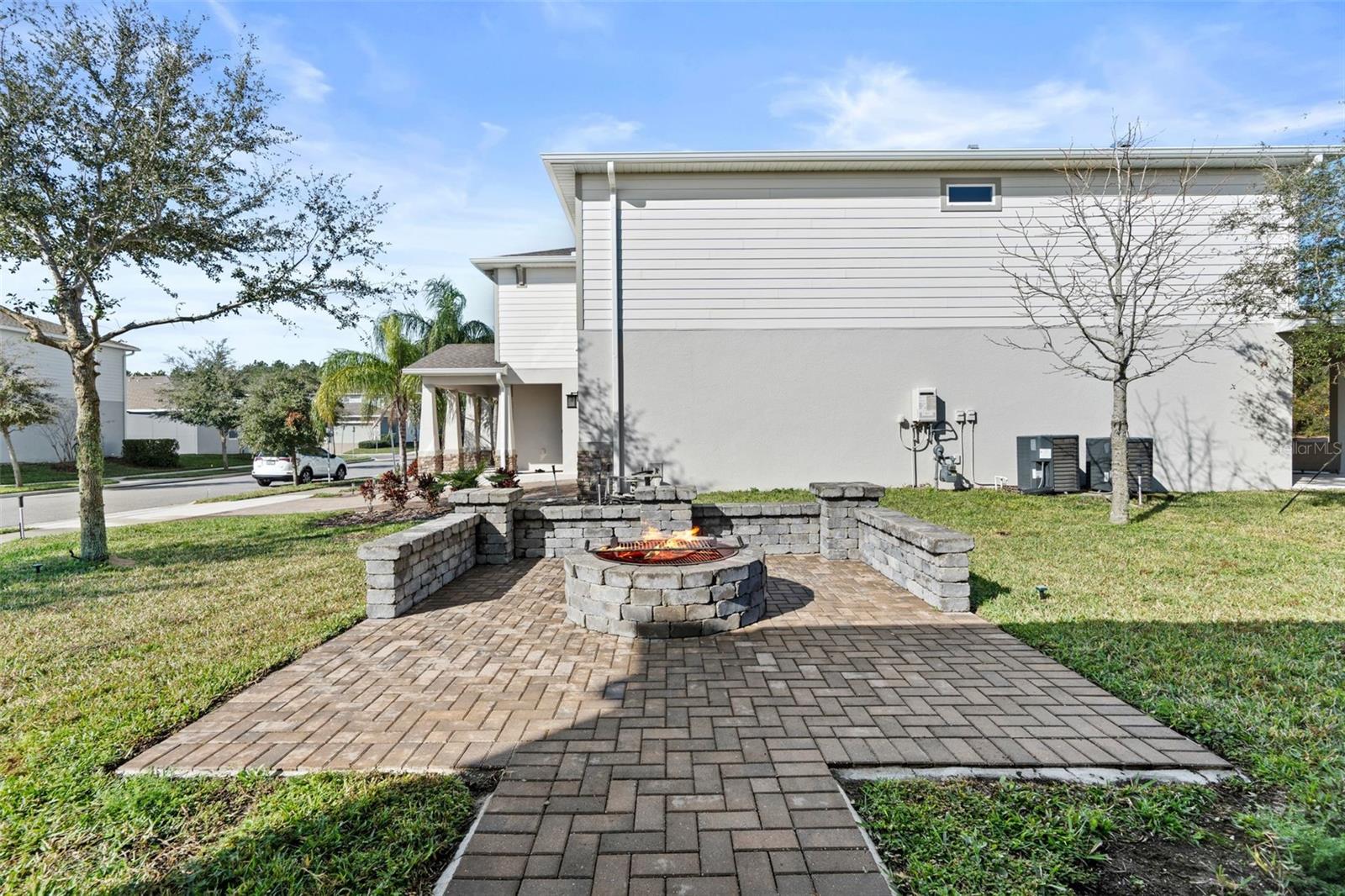 5994 PAINTED LEAF DR