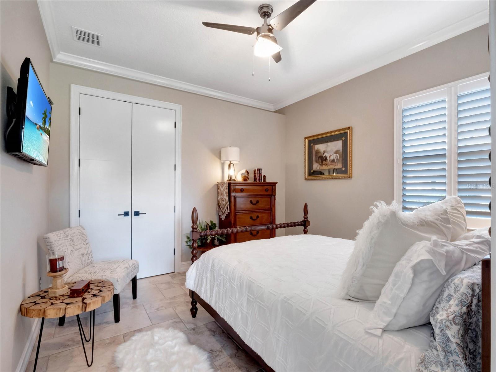 8585 CYPRESS RIDGE CT