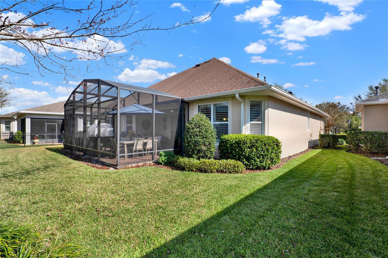 1382 HAYTON AVE